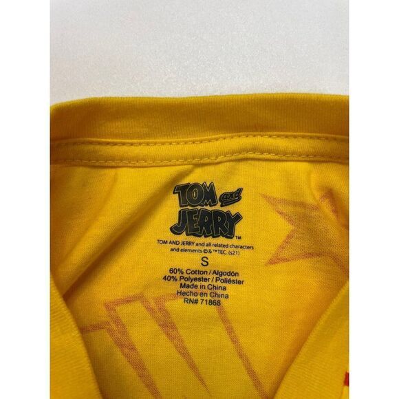 Tom And Jerry All Over Print Graphic T-shirt Men Small Yellow Short Sleeve - Picture 4 of 5